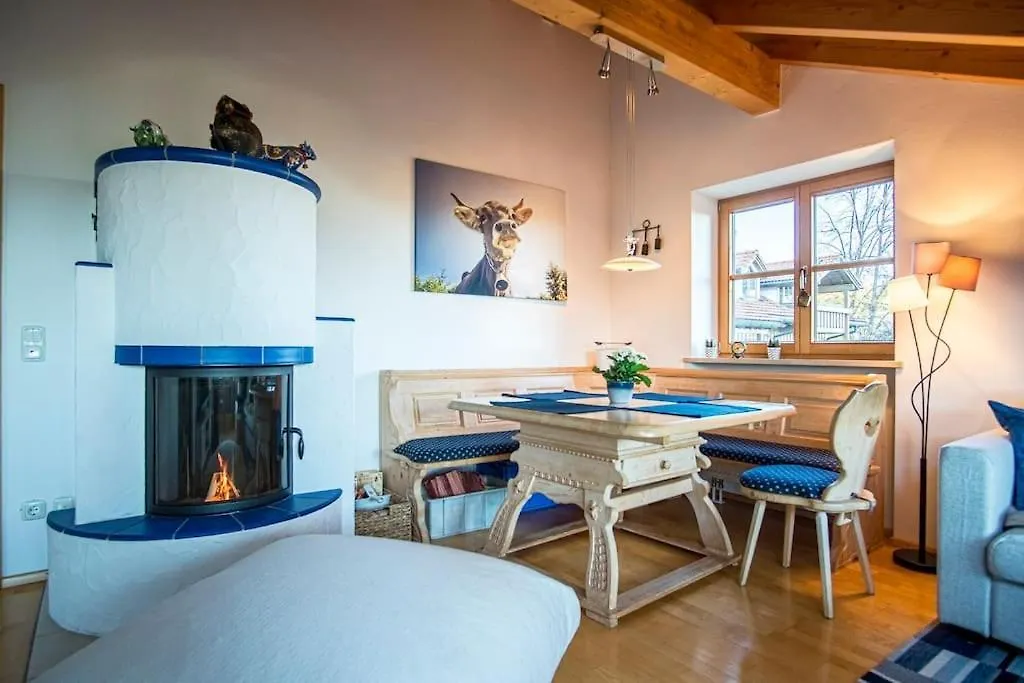 Luxury Living Near Weissensee +Balcony +Netflix Fussen